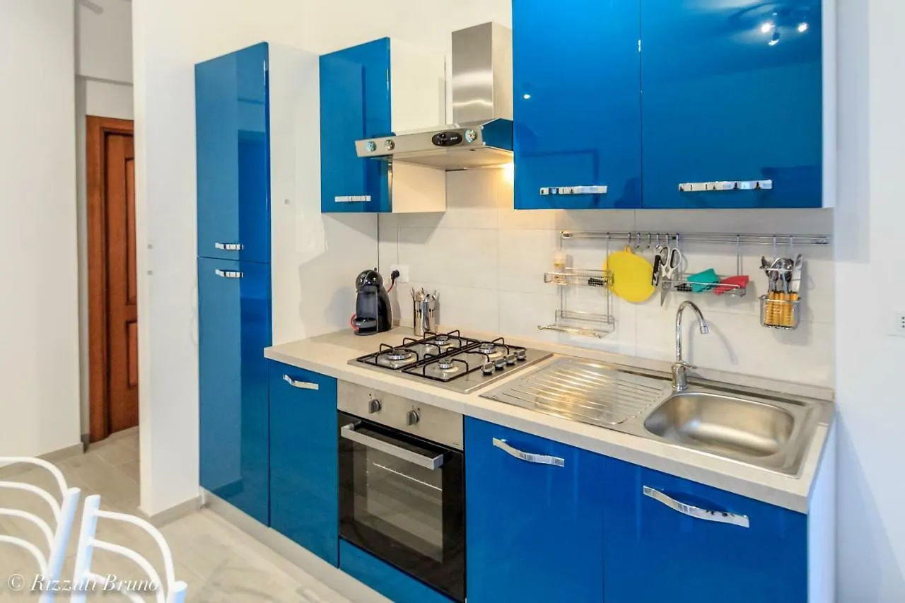 appartamento ristrutturato a nuovo !!! Varazze