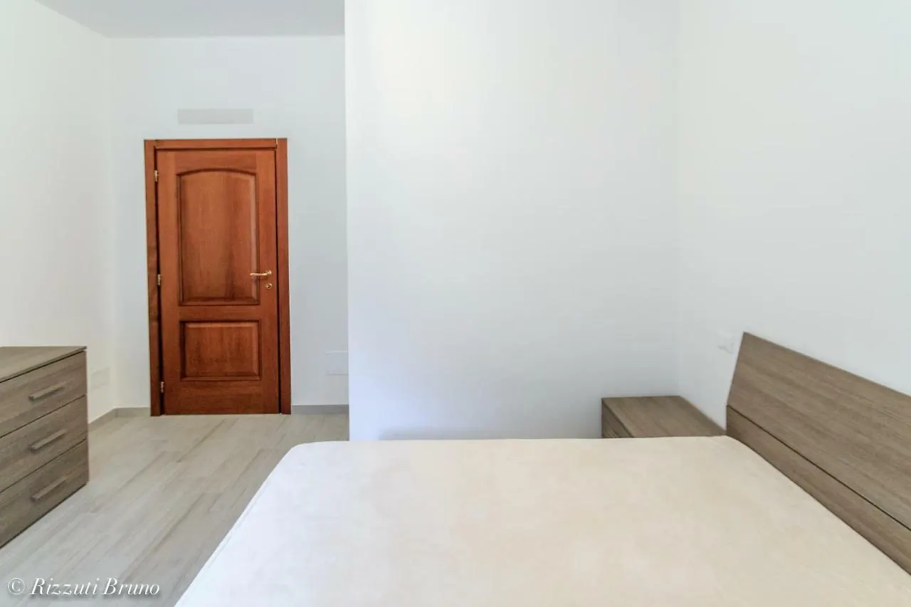 appartamento ristrutturato a nuovo !!! Varazze
